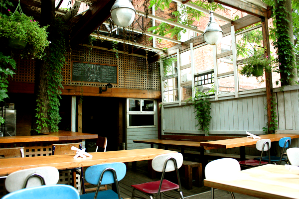 riverside-blog-patios-aft